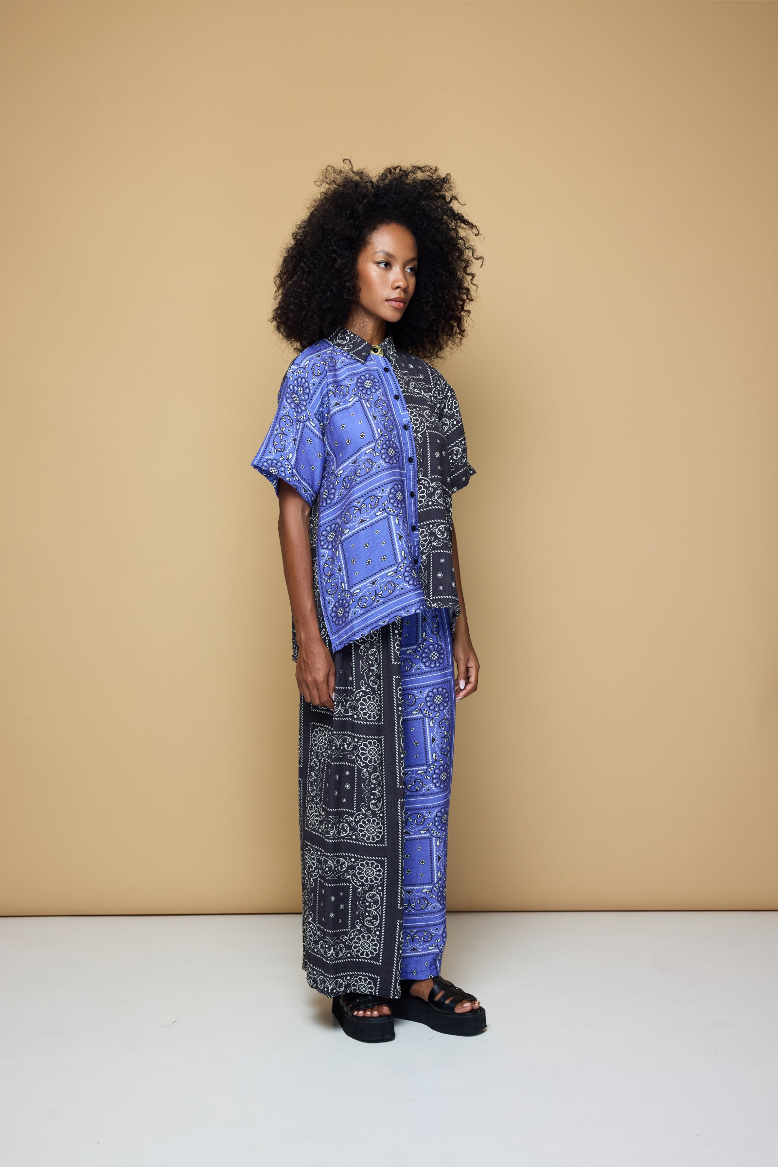 PATCHWORK SALLY ELASTIC DRAWSTRING PANTS - PATCHWORK BANDANA STATE BLUE/BLACK/LIME