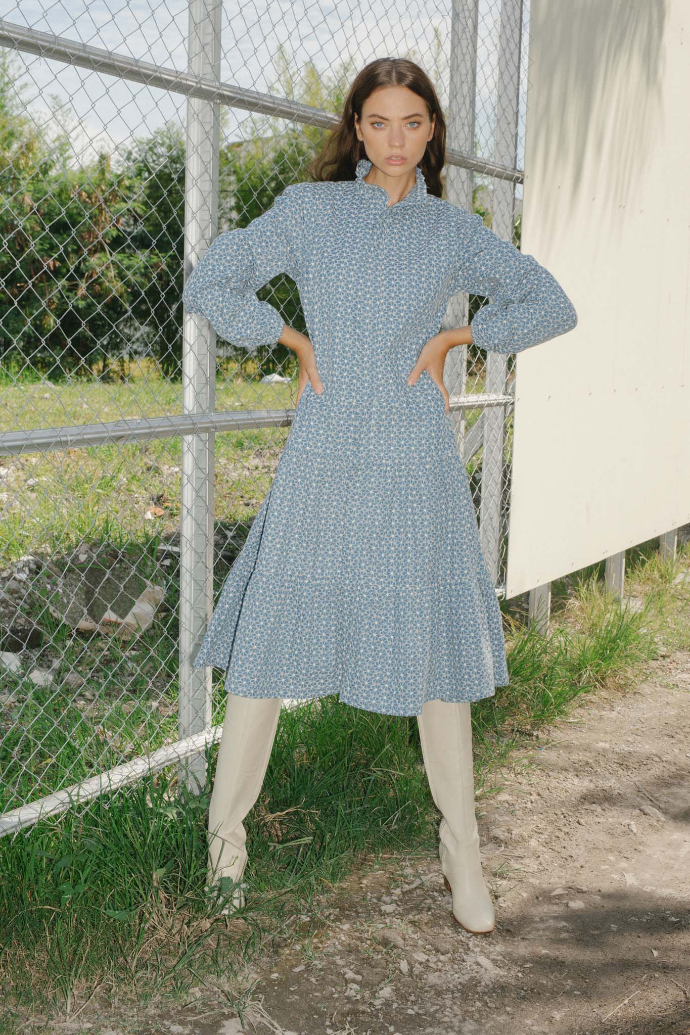 THE EMBROIDERED DRESS - EMBROIDERED FLOWERS